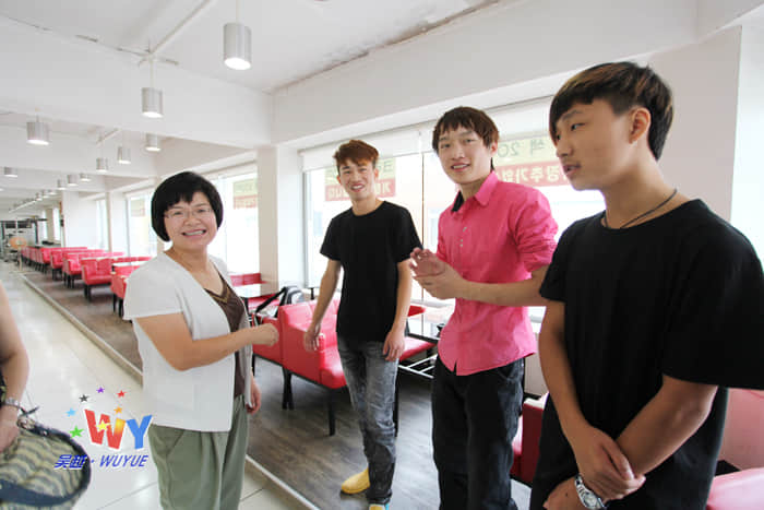 吴越学校派遣学员赴韩国进行专业交流学习
