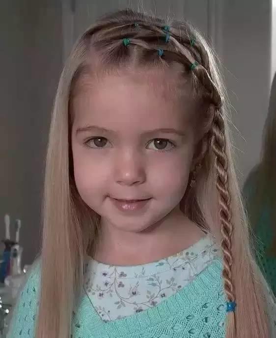 爱心妈妈看过来!新一波女儿发型来袭,快来换发型啦! 爱心妈妈看过来!新一波女儿发型来袭,快来换发型啦!