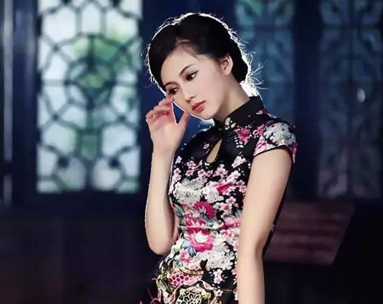 旗袍，摇曳女人的美丽！