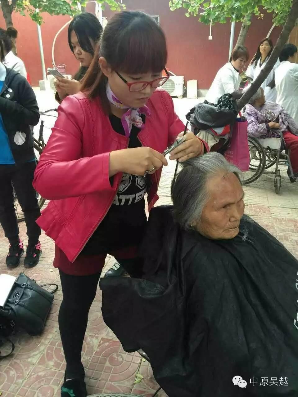九九重阳节，吴越志愿者在行动！