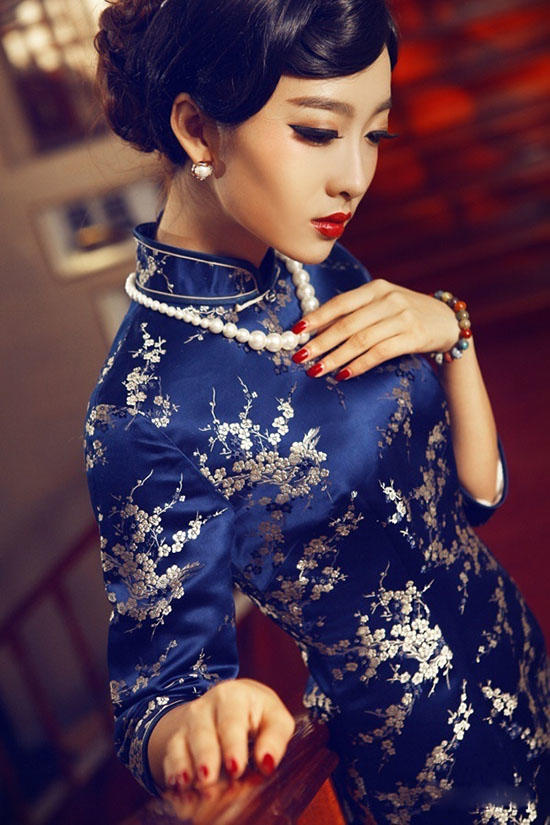 旗袍，摇曳女人的美丽！