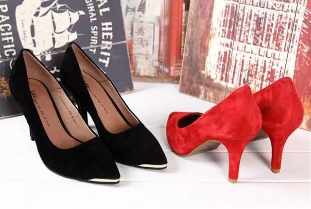 【中原吴越】时尚编辑秋天只买这三双鞋！