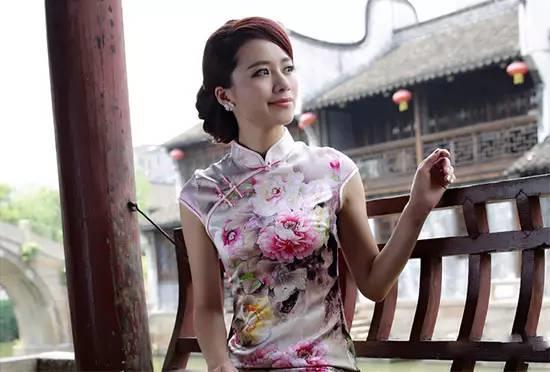 旗袍，摇曳女人的美丽！