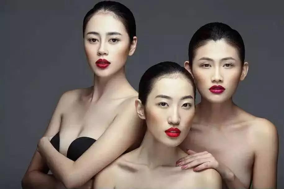 【中原吴越】如果你的女朋友是化妆师。 【中原吴越】如果你的女朋友是化妆师。