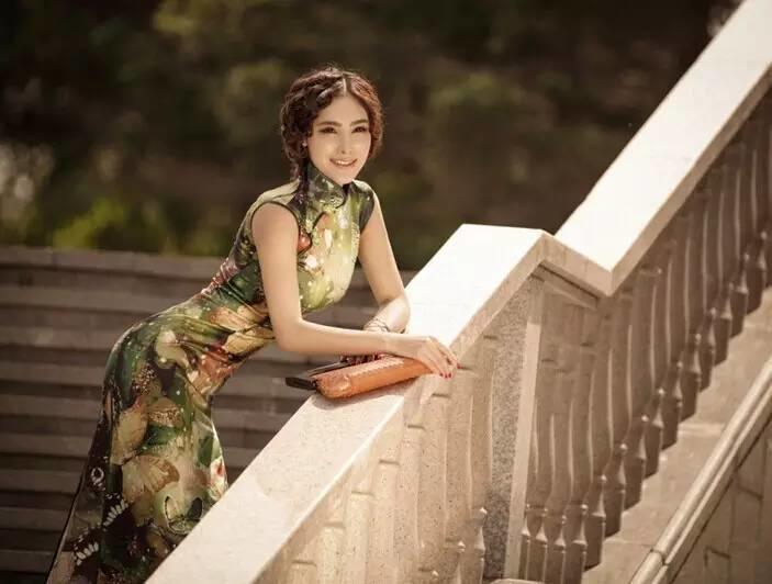 旗袍，摇曳女人的美丽！