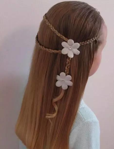 爱心妈妈看过来!新一波女儿发型来袭,快来换发型啦! 爱心妈妈看过来!新一波女儿发型来袭,快来换发型啦!