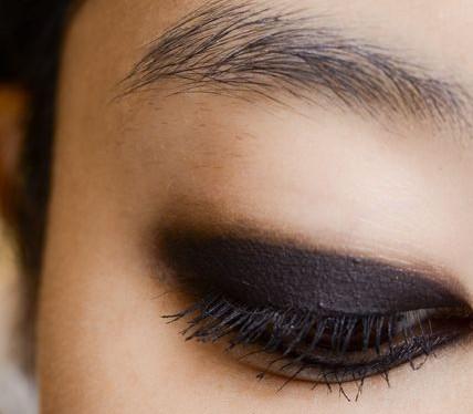 学会气质眼线 深造眼妆术 学会气质眼线 深造眼妆术