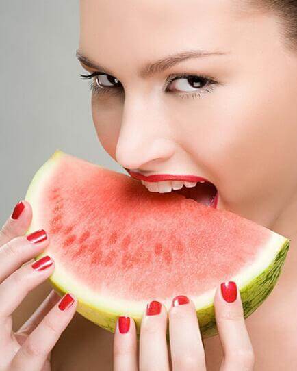 晒黑皮肤怎么白回来? 晒黑皮肤怎么白回来?