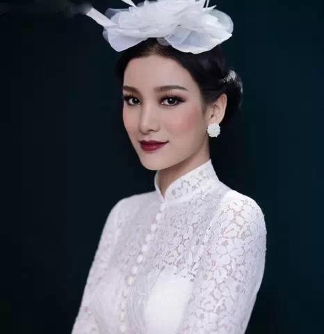 【吴越学校】新娘妆前妆后对比照，会“妆”就是那么任性！（附专业新娘化妆跟妆细节）