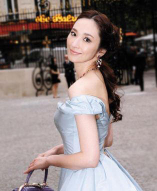 新晋星妈靓颜PK 她们生了娃还这么漂亮