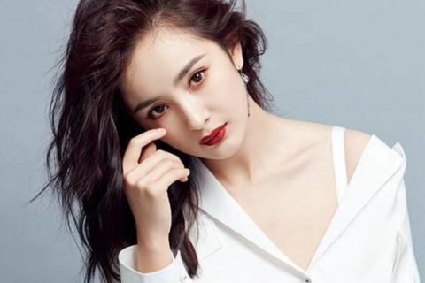 杨幂带火了“水果唇”，赵丽颖，刘诗诗涂了秒变逆龄少女