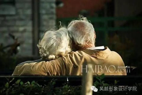 化妆术帮年轻情侣预见老去模样