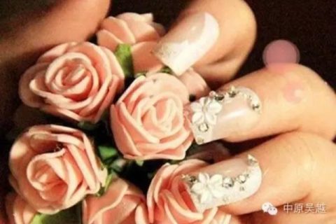 【吴越学校】春意盎然  花朵美甲图片最动人