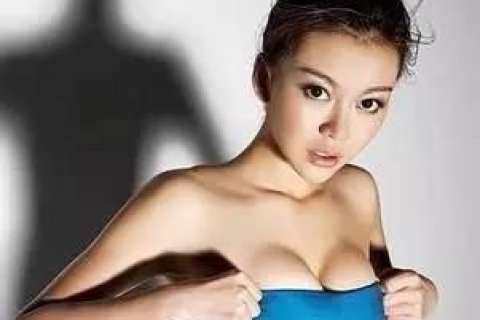 4种胸型毁性感 丰胸也需对症下药