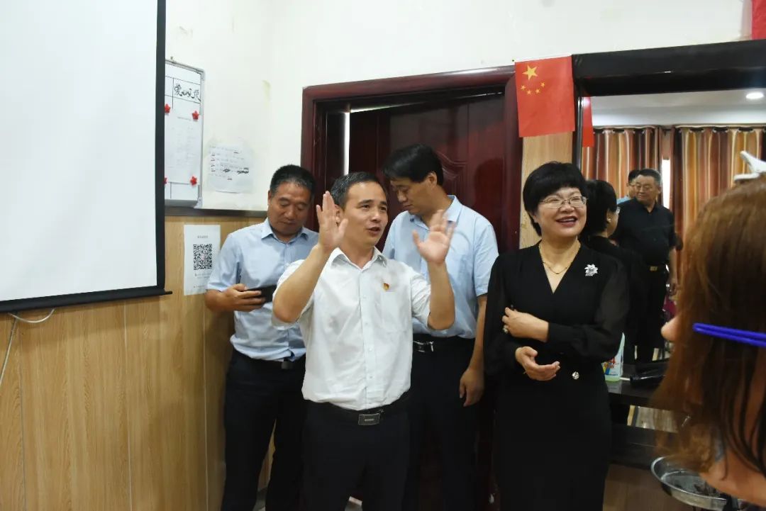 河南省人社厅职业技能鉴定中心竞赛部李国军副部长来吴越学校调研指导工作