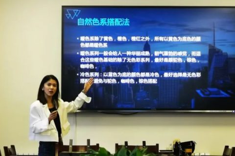 吴越学校助力市委营商环境办“文明礼仪进机关”主题活动