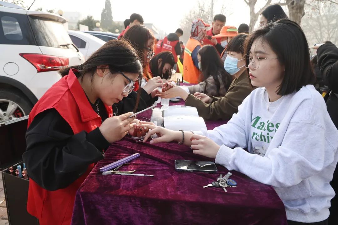 热烈祝贺濮阳市吴越职业培训学校荣获濮阳市华龙区“三八红旗集体”称号！